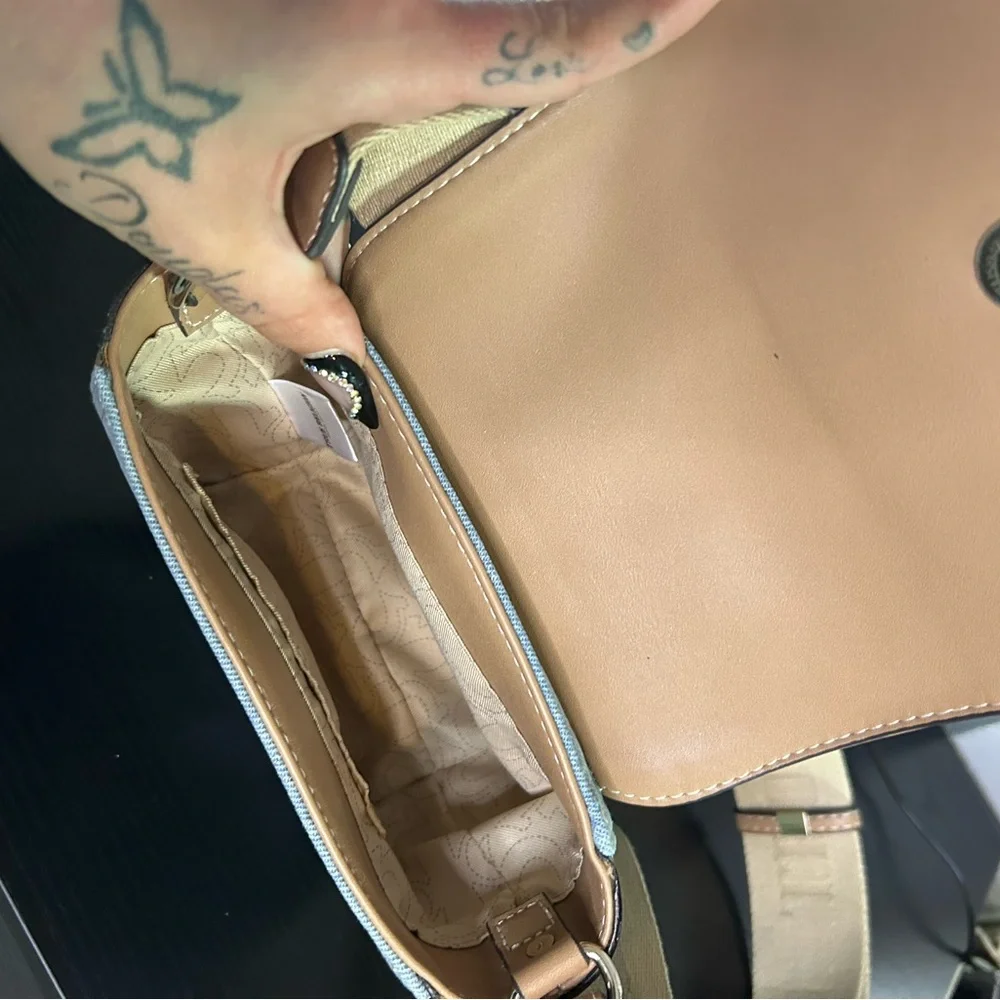 NWOT- TRUE RELIGION denim and Tan Women's crossbody bag - Picture 6 of 6